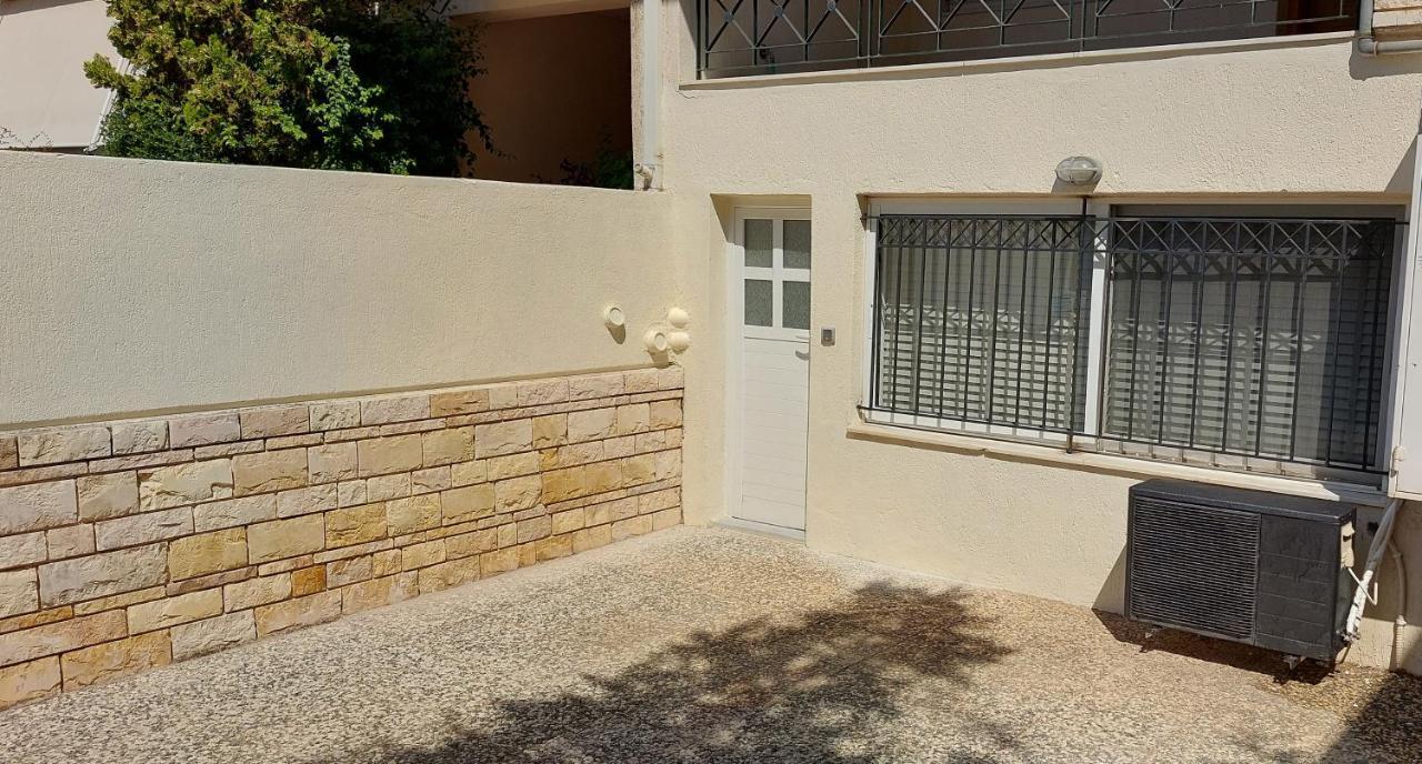 Honeybee 1 - Sunny Studio In The Center Of Rafina 外观 照片