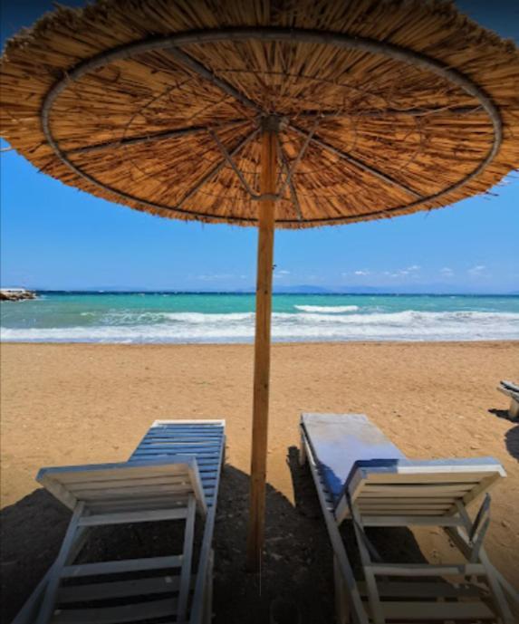 Honeybee 1 - Sunny Studio In The Center Of Rafina 外观 照片